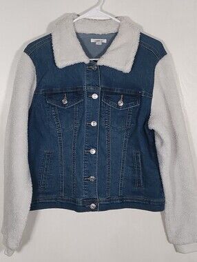 Maurices M Denim Jean Jacket White Sherpa Sleeves/Collar Pockets Button Med Wash